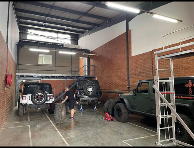 INDUSTRIAL PROPERTY TO RENT IN HENNOPSPARK